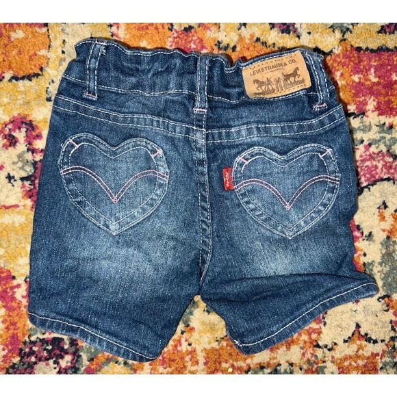 TODDLER LEVI'S SUMMER LOVE SHORTY SHORT (2T) - Picture 3 of 4